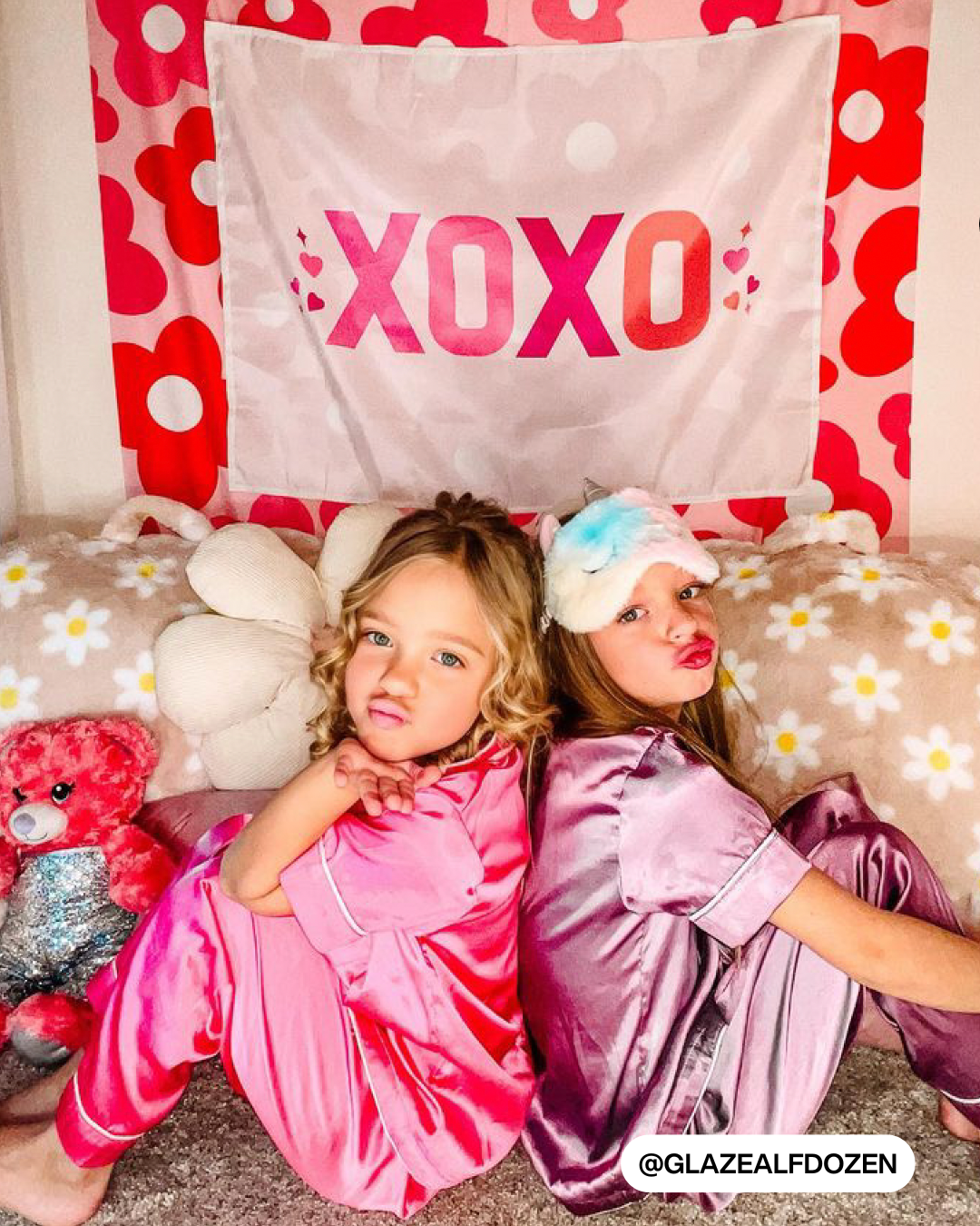 XOXO Banner