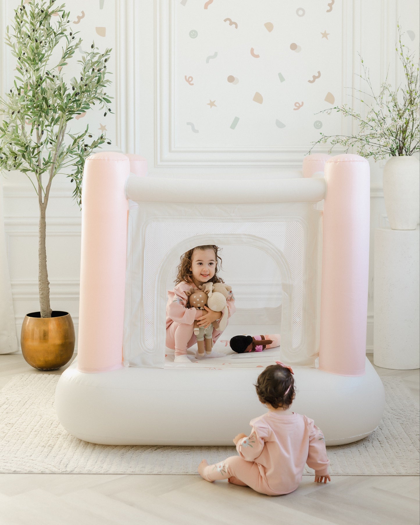 Magic Bounce House – Mini Cordless Indoor Bouncer