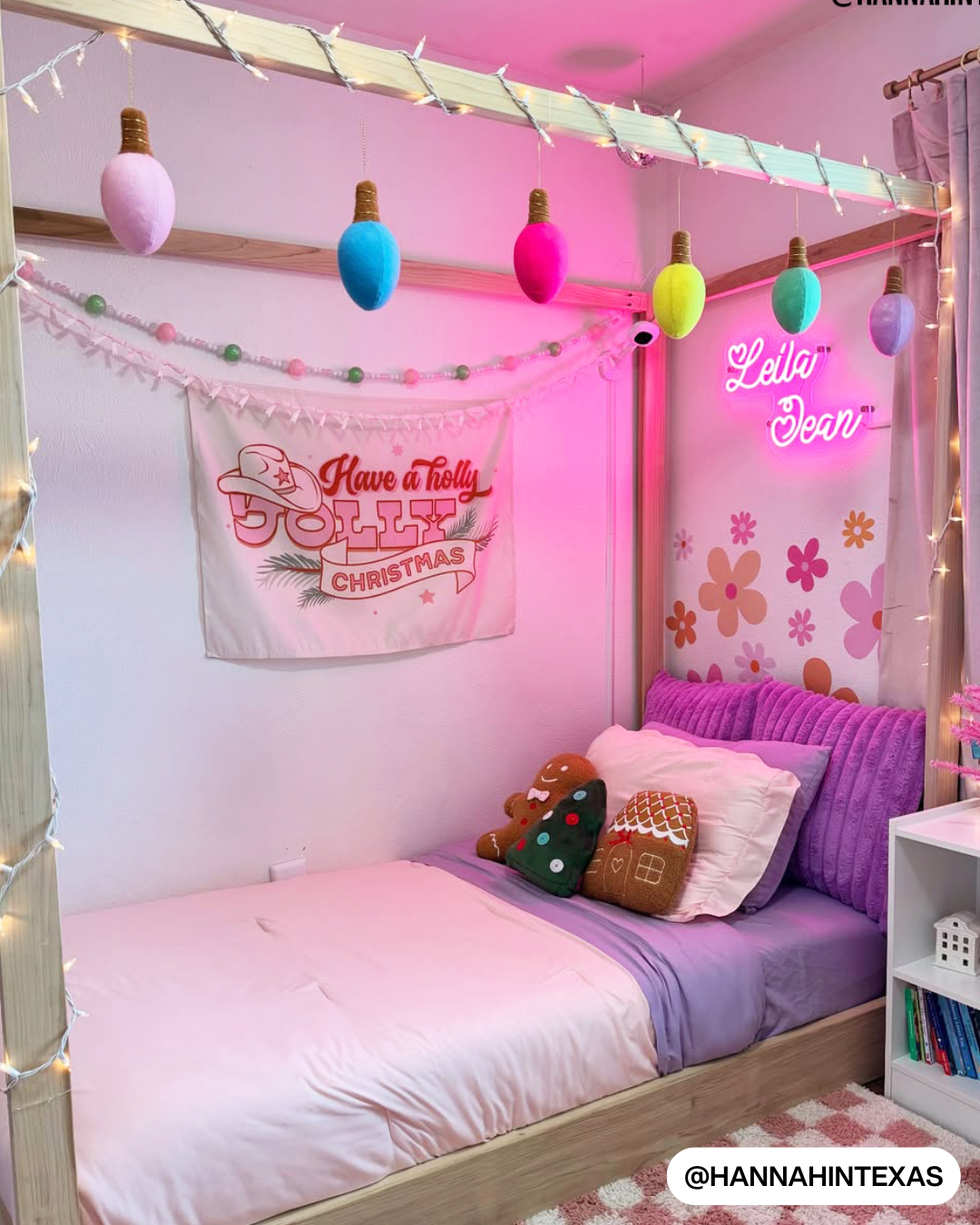 Have a Holly Dolly Christmas Banner