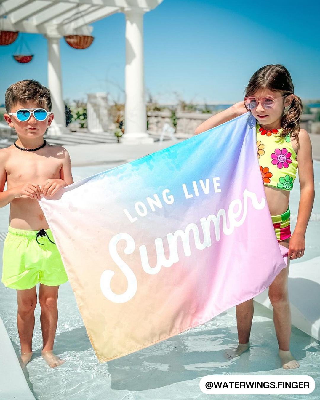Long Live Summer Banner (Pink)
