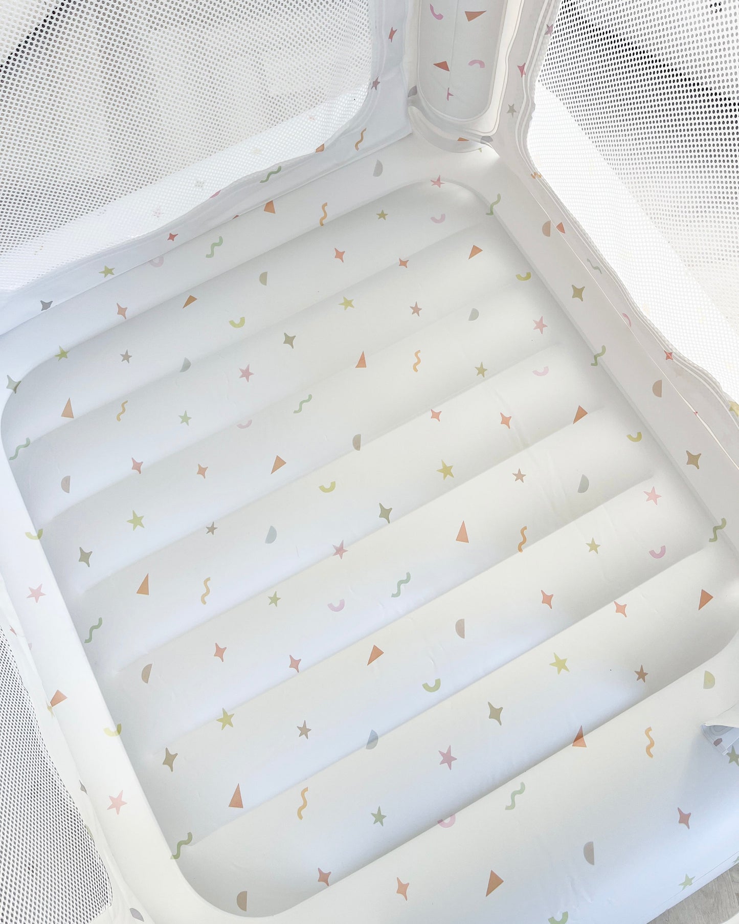 Magic Bounce House – Mini Cordless Indoor Bouncer