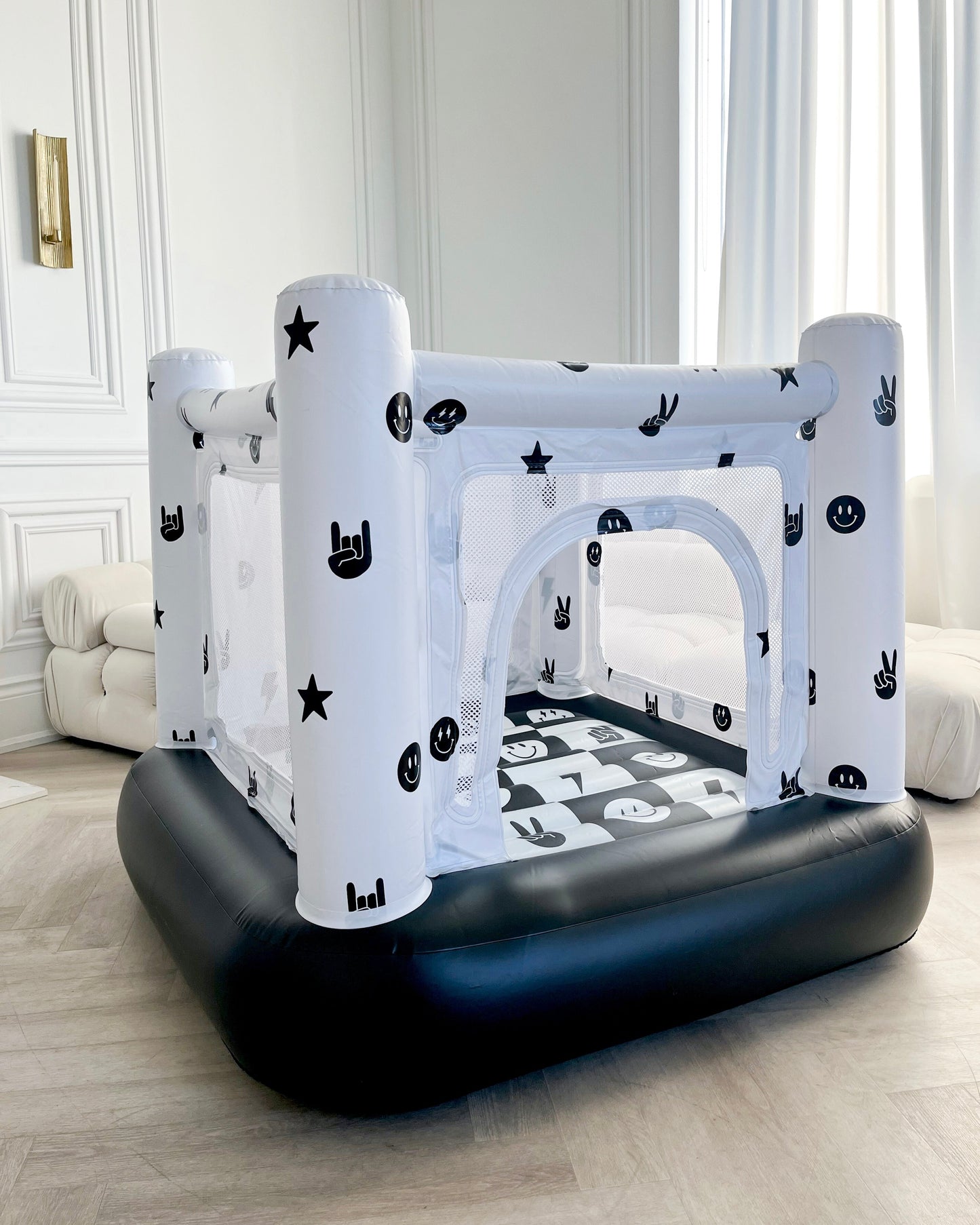 Magic Bounce House – Mini Cordless Indoor Bouncer