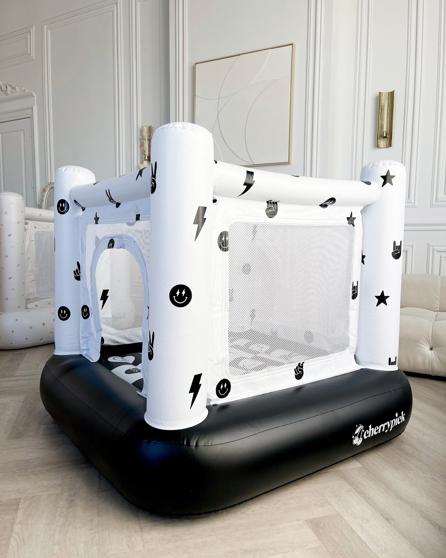 Magic Bounce House – Mini Cordless Indoor Bouncer