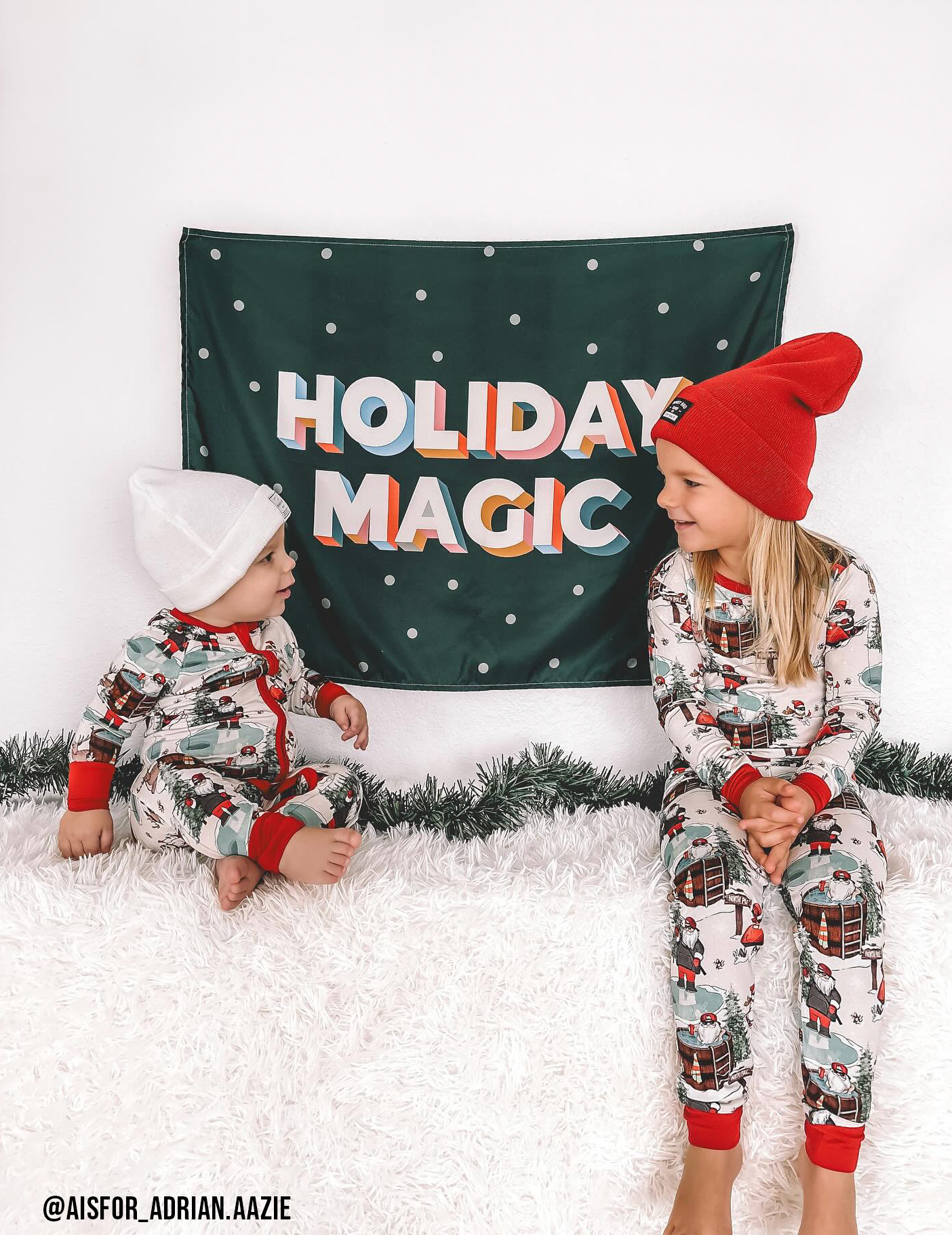 Holiday Magic Banner (Green)