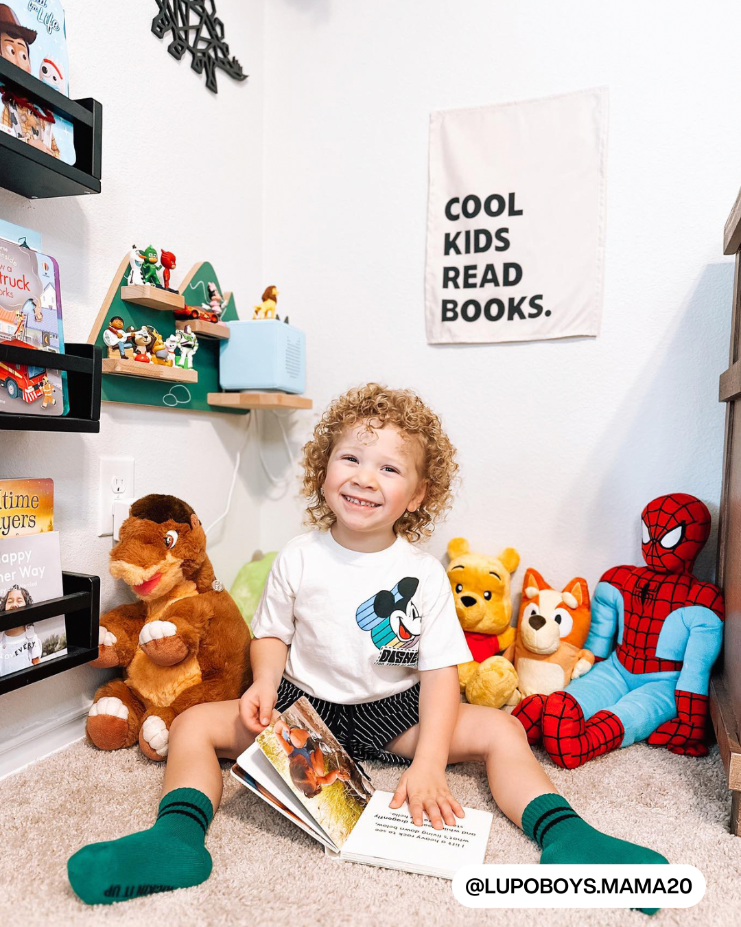 Cool Kids Read Books Banner