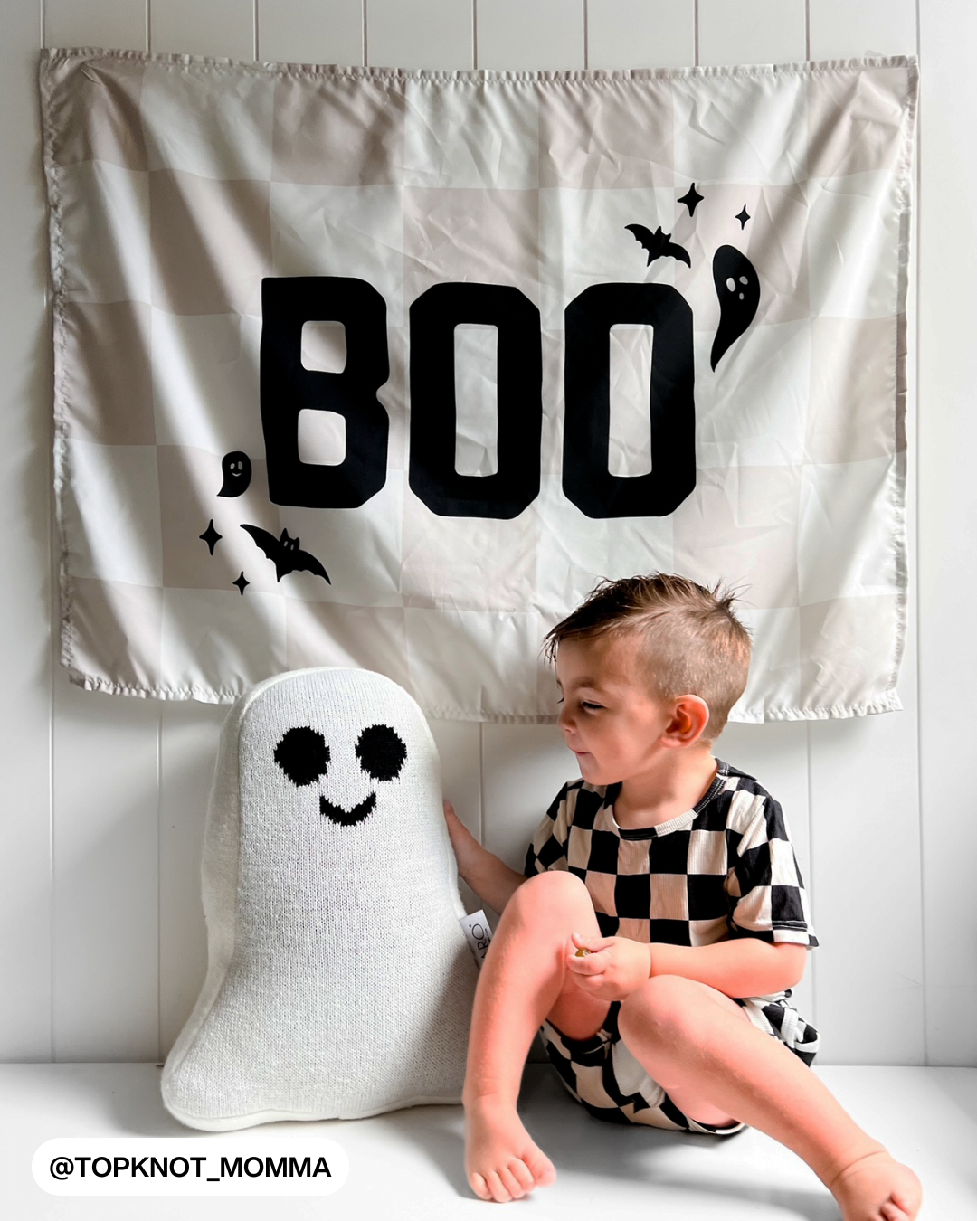 Checkered Boo Banner