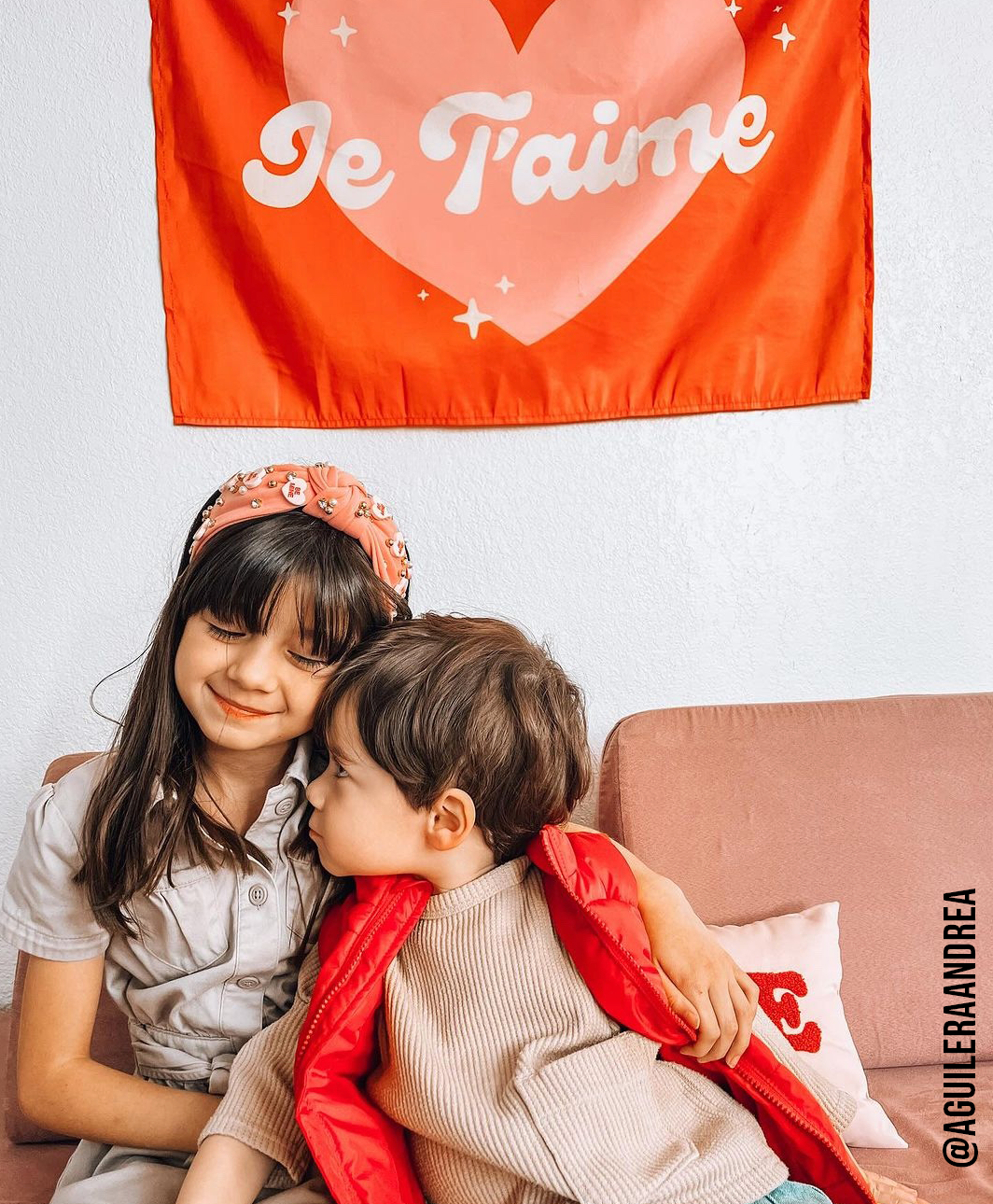 Je T'Aime Banner (Red)