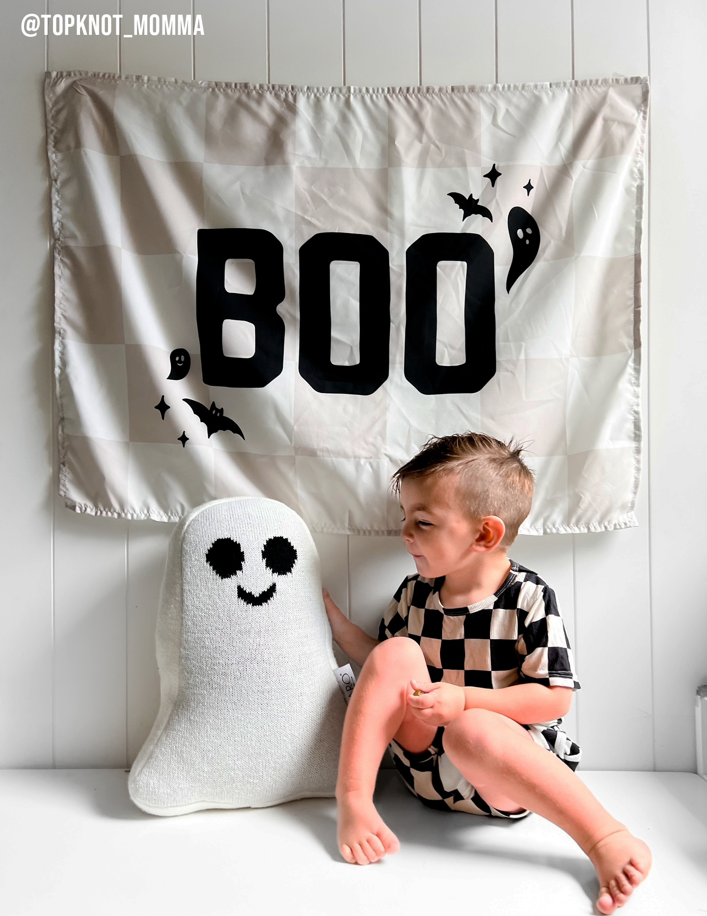 Checkered Boo Banner