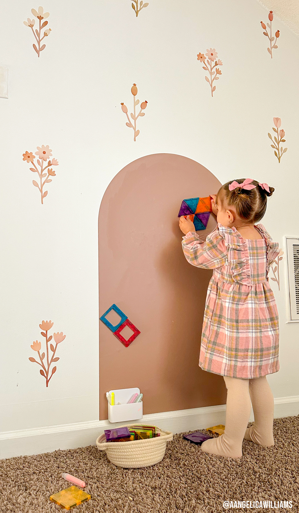 Magic Playwall - Arch Magnetic Art Wall Decal for Kids